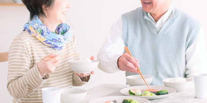 いつまでも噛める喜びを老年期（60代～）の治療